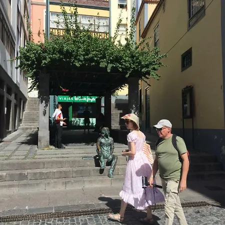 La Portada